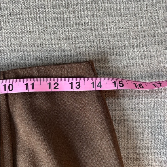 Giorgio Armani Le Collezioni Pure New Wool Brown Skirt Preppy Academia Size 6 - Picture 5 of 8